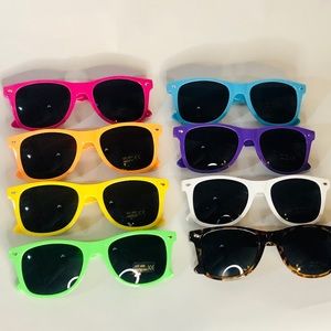 🎉 Wayfarer Style Sunglasses in Various Colors